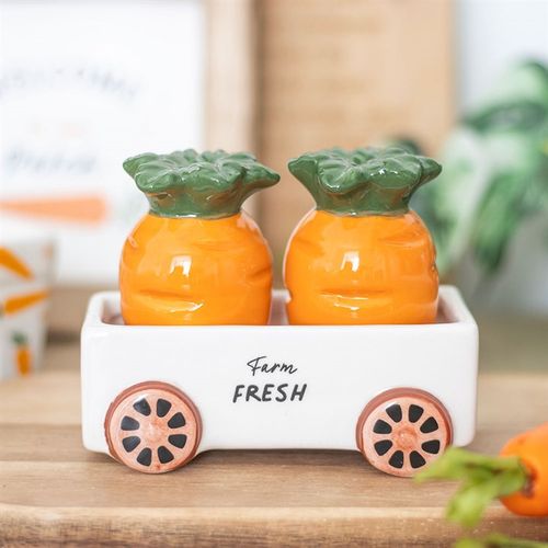 Carrot Salt & Pepper Shakers In Wagon