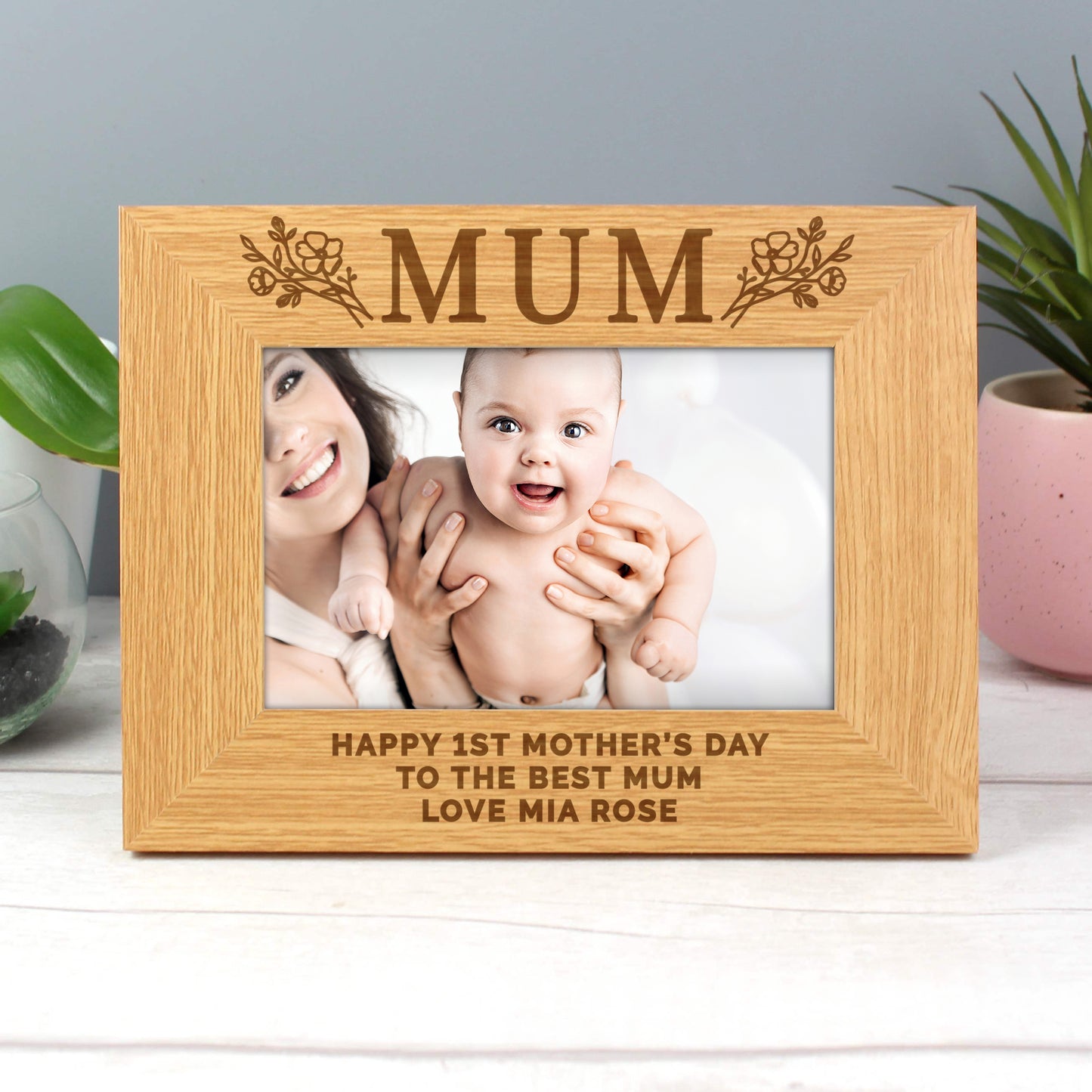 Personalised Floral Mum 4x6 Oak Finish Photo Frame